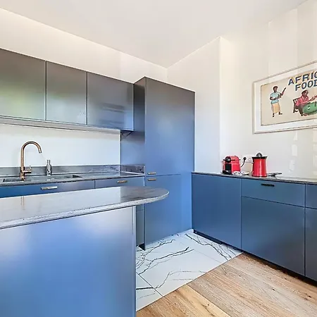 아파트 Elegant 3-bedroom With Hammam Near Eiffel Tower 파리