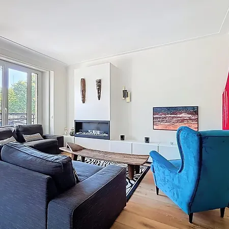 Elegant 3-bedroom With Hammam Near Eiffel Tower 아파트 *